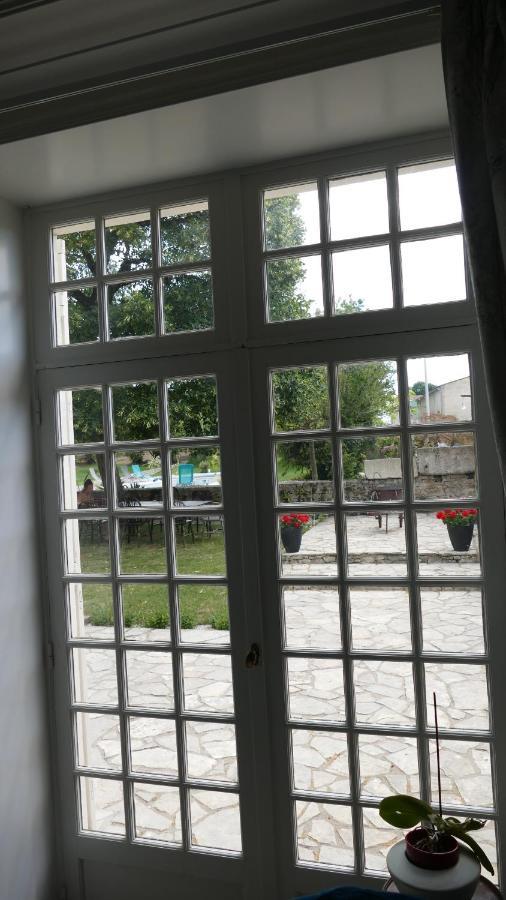 Saint-Sauveur-d'AunisLa Rochelle Et L'Aunis住宿加早餐旅馆 外观 照片